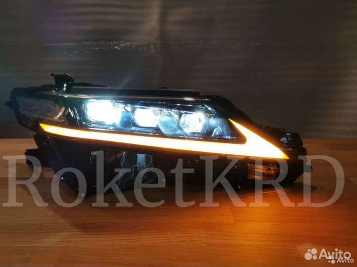 Фары Тойота Камри 70 стиль Lexus