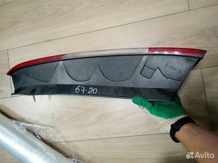 Фонарь задний правый от Ford C-MAX 2003-2011