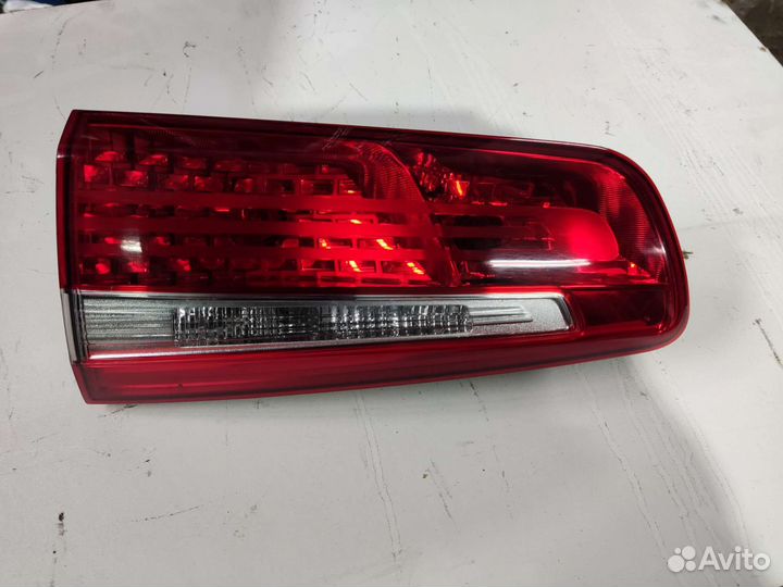 Фонарь задний внутренний правый хетчбэк RIO 3
