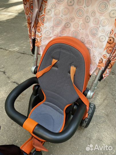 Трехколесный велосипед с родительской ручкой