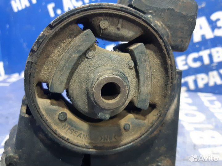 Подушка двигателя Nissan X-Trail T30 внедорожник