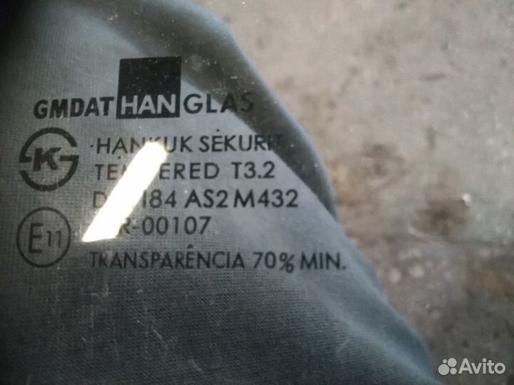 Стекло передней правой двери Chevrolet Aveo T250