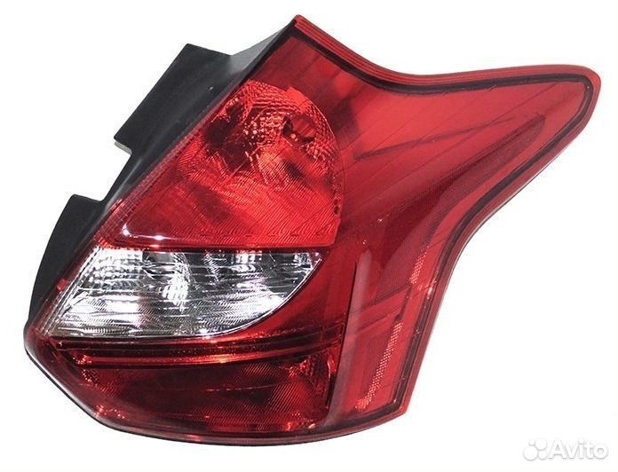 Фонарь задний Ford Focus III 11-15 хэчбек