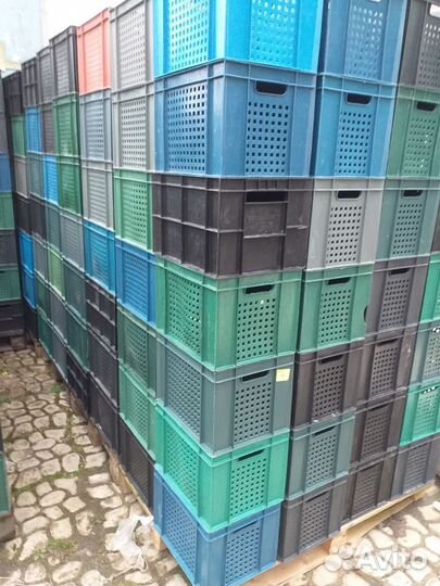 Ящик пластиковый 30х40х25 см пищевой