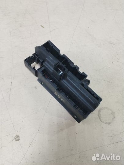 Блок предохранителей салона BMW 7 E65 бмв 7 Е65
