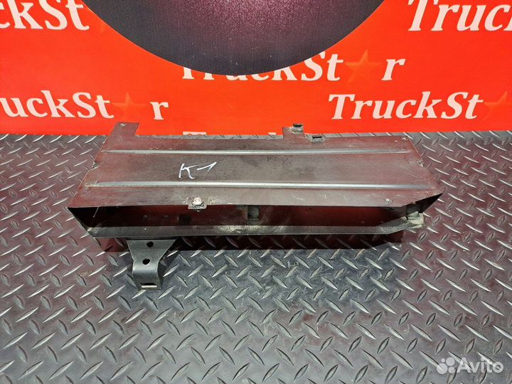 Кронштейн предохранителей камаз 5490