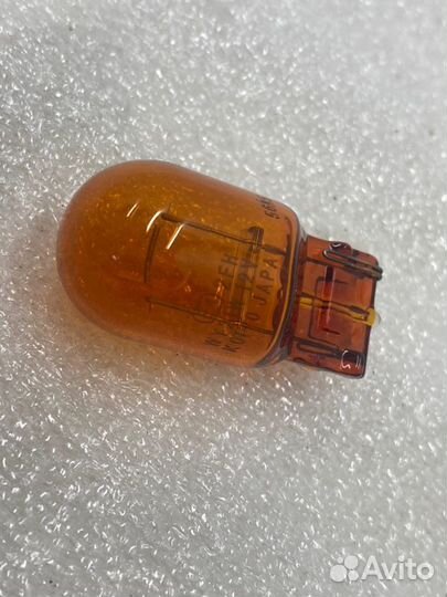 Лампочка поворотника Toyota Camry V55 2014-2017