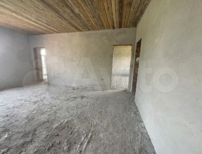 Дом 193,8 м² на участке 10 сот.