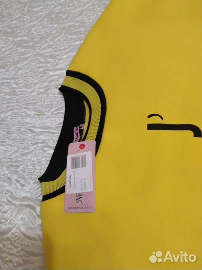Свитшот жёлтый