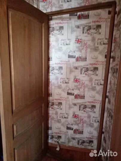 Дверь входная деревянная массив