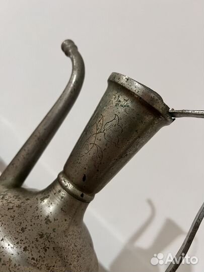 Кувшин старинный