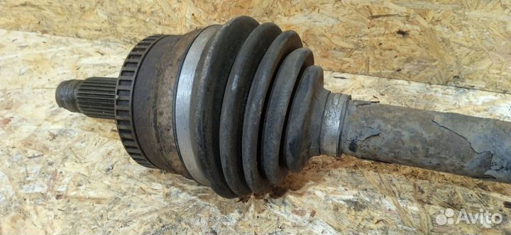 Полуось задняя левая Land Rover Range Rover