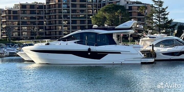 Galeon 470 Skydeck (2019)