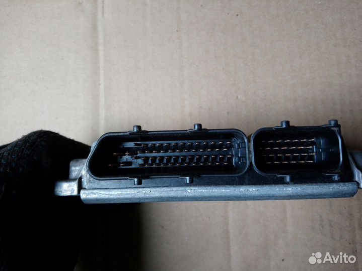 Блок управления двигателем VW Polo