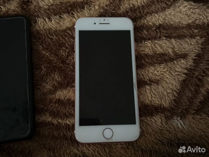 Телефон iPhone 7 32gb