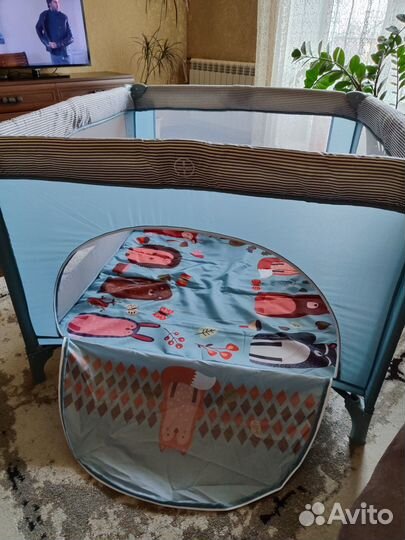 Продам манеж