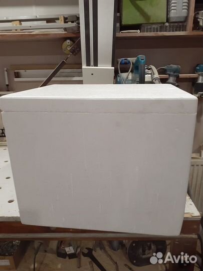 Термоконтейнер из пенопласта