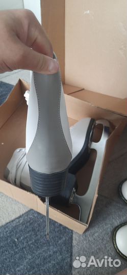 Коньки фигурные