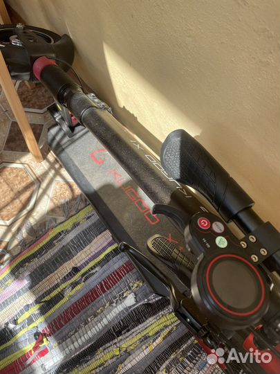 Электросамокат kugoo x1