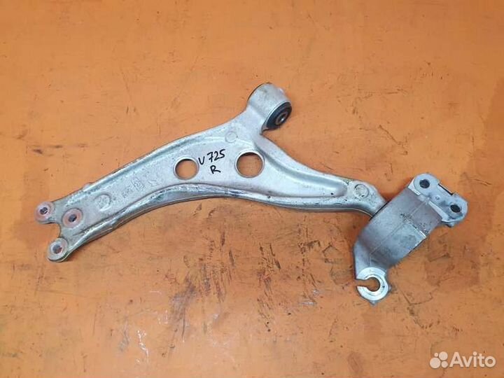 Рычаг подвески нижний передний правый Acura Rdx