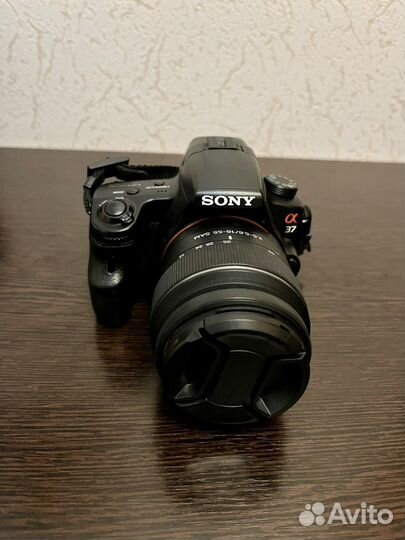Зеркальный фотоаппарат sony а37