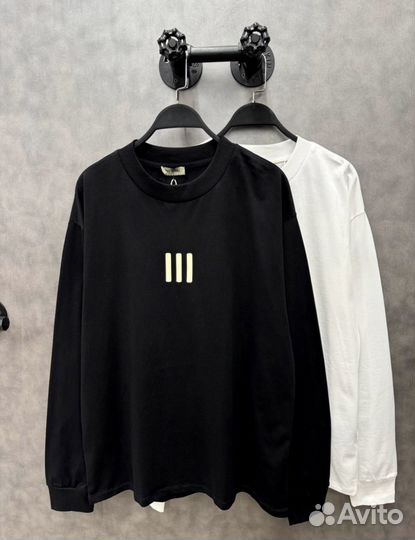 Свитшот essentials fear of god