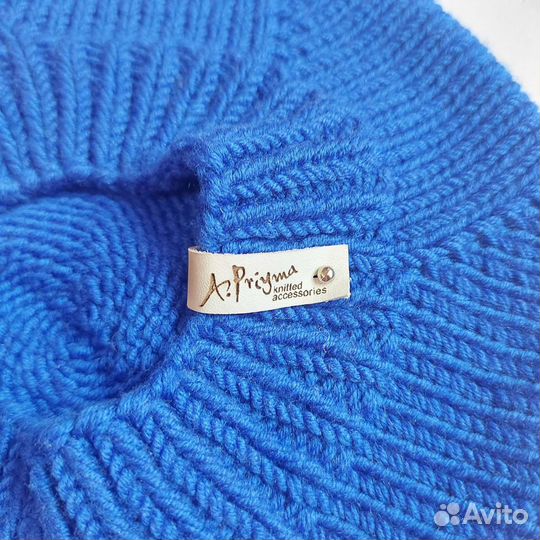 Берет женский из мериноса