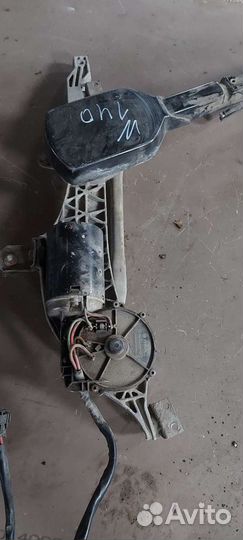 Трапеция дворников на Mercedes W14