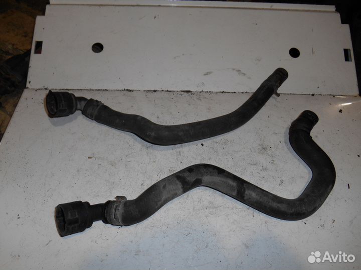 Патрубок тосольный Volkswagen Golf 4