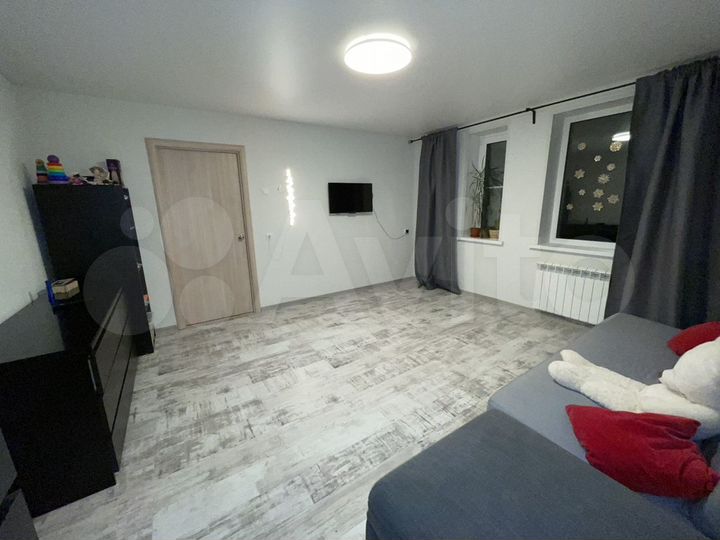 2-к. квартира, 56,4 м², 1/6 эт.