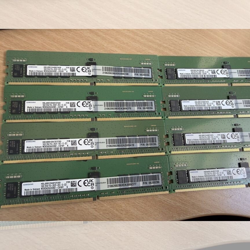 [M393A2K43DB2-CVFBY] Лот 8 Шт M393a2k43db2-Cvfby