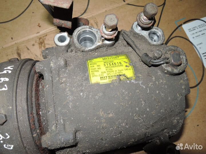 Компрессор кондиционера Mitsubishi Galant 1997-200