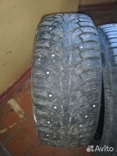 Gislaved NordFrost 100 205/60 R16 и 215/55 R16