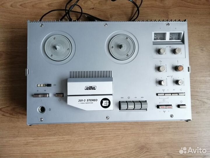 Катушечный магнитофон Эльфа-201-3