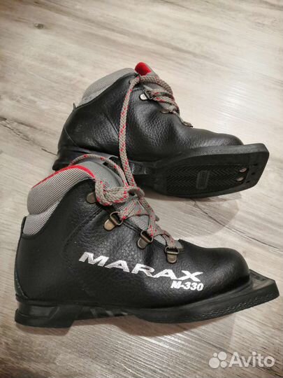 Лыжные ботинки 31 р-р