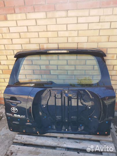 Дверь 5-я Toyota RAV4