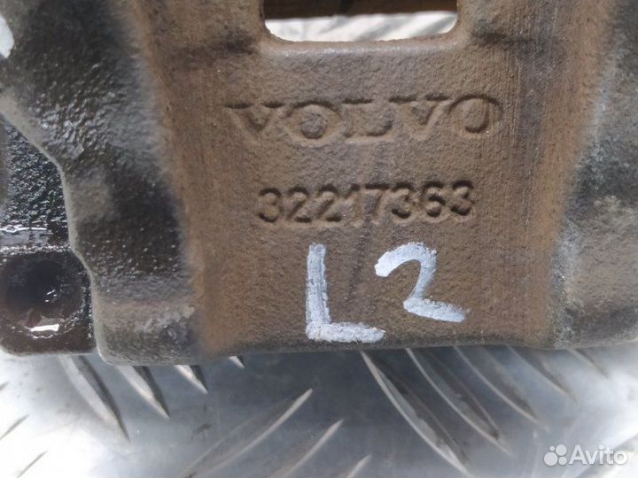 Б/У Б/У Суппорт задний левый 32217363 volvo