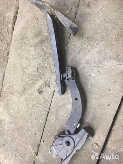 Электронная педаль газа kia ceed jd hyundai i30 gd