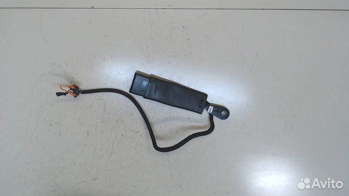 Замок ремня безопасности Cadillac SRX, 2011