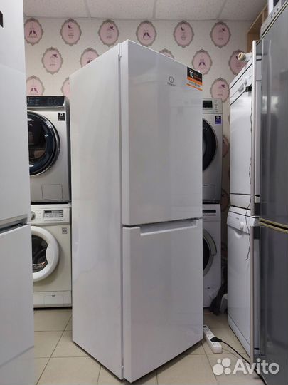 Холодильник Indesit NO Frost 167х60х60