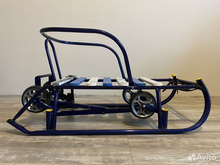 Детские санки на колесах