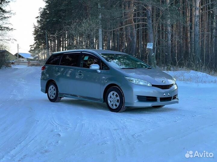 Toyota Wish 1.8 CVT, 2011, 97 000 км