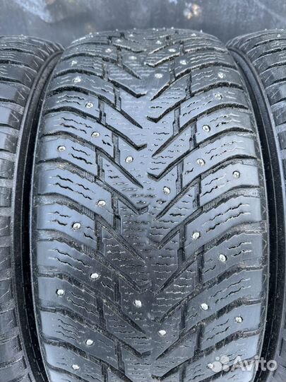 Nokian Tyres Hakkapeliitta 8 SUV 235/55 R17 103T