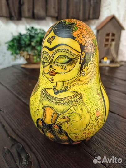 Фрида Кало матрёшка неваляшка