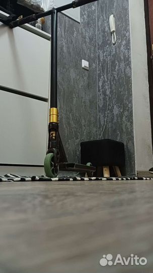 Трюковой самокат