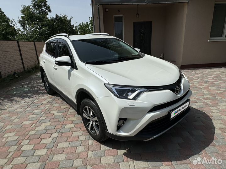 Toyota RAV4 2.0 CVT, 2017, 127 000 км