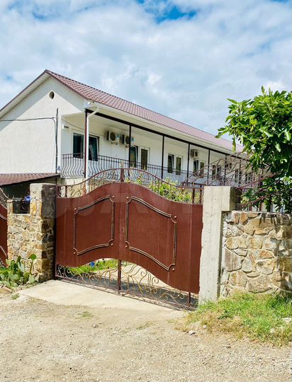 Дом 280 м² на участке 7 сот.