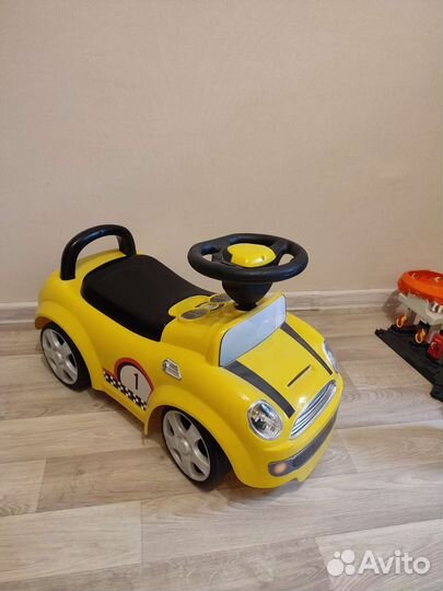 Детская машинка каталка