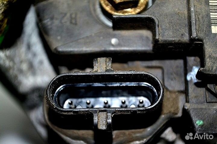 Генератор volvo FH (01.12)