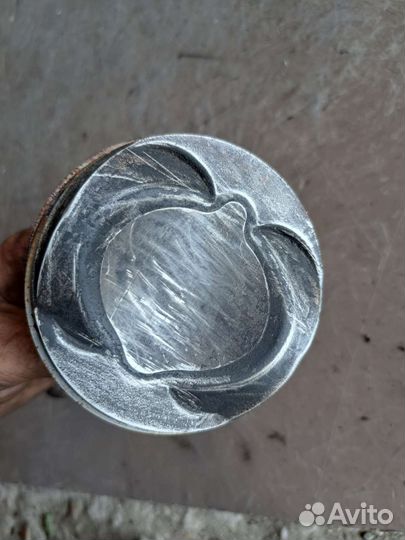 Поршень с шатуном Audi A6 C6